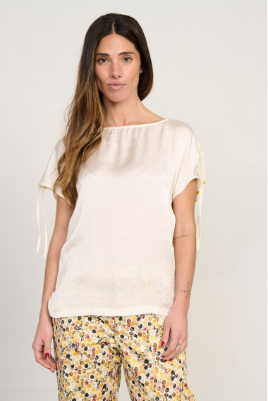 CAMISETA MANGA CORTA SATEN