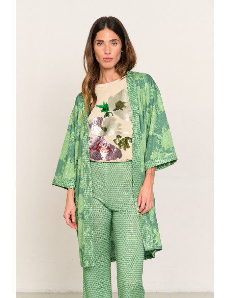 Kimono de largura media estampado flora BMB & Co. vista delantera