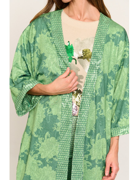 Kimono de largura media estampado flora BMB & Co. vista detalle