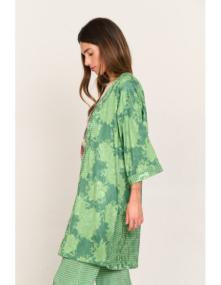 Kimono de largura media estampado flora BMB & Co. vista lado