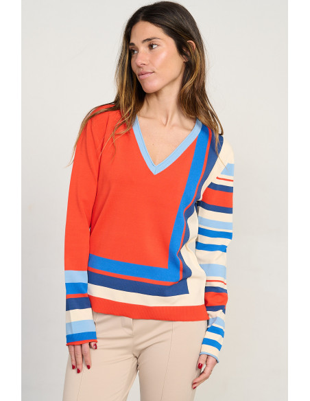 Jersey de punto fino con escote en pico en tonos naranja y rayas BMB & Co. vista delantera