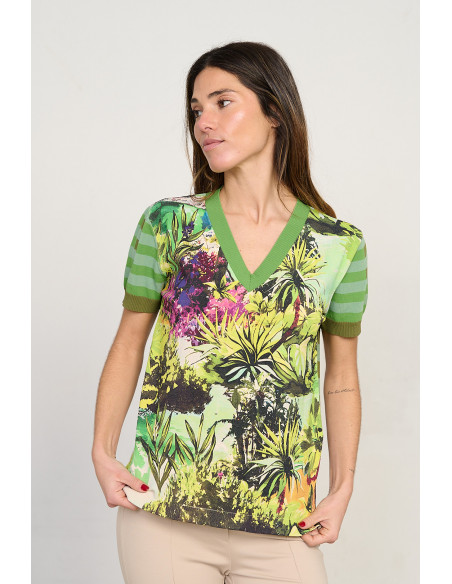 Jersey estampado tropical escote pico manga corta BMB & Co. vista frontal