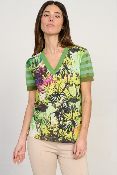 Jersey estampado tropical escote pico manga corta BMB & Co. vista front