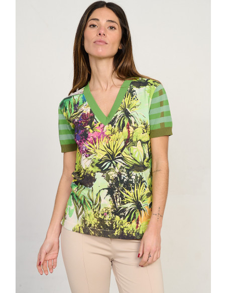 Jersey estampado tropical escote pico manga corta BMB & Co. vista front
