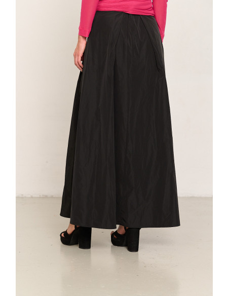 Falda larga negra de tafetán BMB & Co. vista trasera