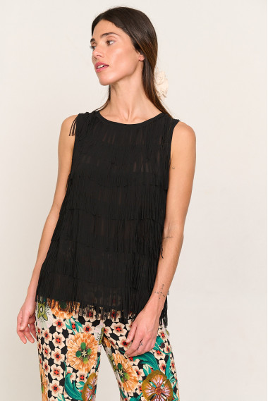 Top sin mangas negro con flecos BMB & Co. vista delantera