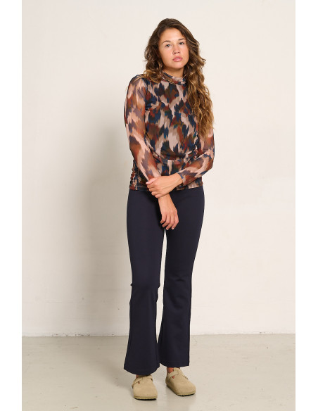 Pantalon acampanado marino efecto segunda piel BMB & Co.