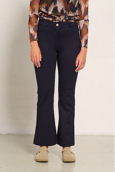 Pantalon acampanado marino efecto segunda piel BMB & Co.