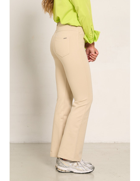 PANTALON ACAMPANADO PIEDRA