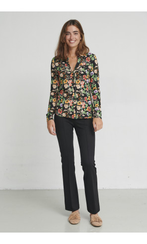 PANTALON FLARE FIT NEGRO