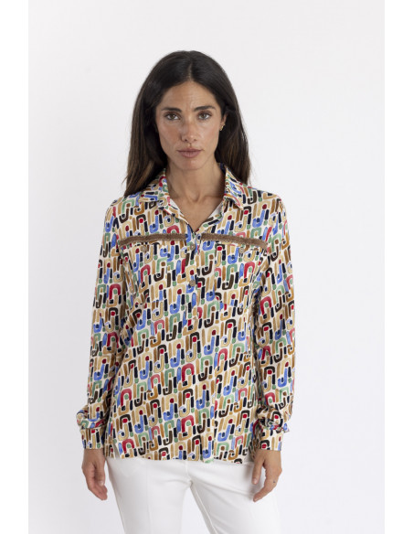 Camiseta Print Geometrico Con Botonadura BMB & Co.