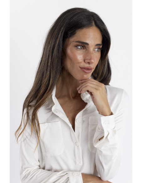 Camiseta Cruda Soft Botonadura BMB & Co.