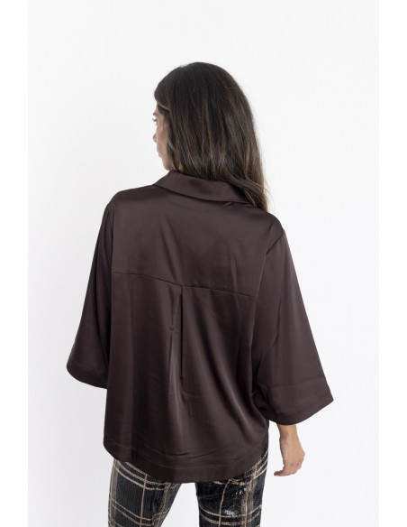 Blusa Satinada Chocolate Mangas Amplias BMB & Co.