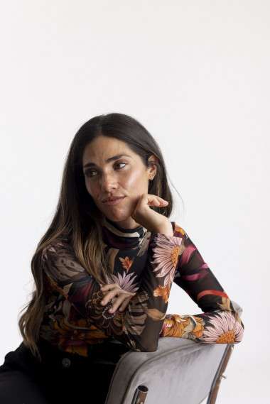 Top Tul Estampado Con Cuello Alto BMB & Co.