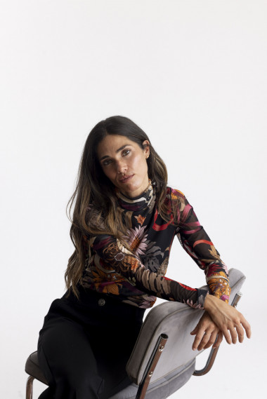 Top Tul Estampado Con Cuello Alto BMB & Co.