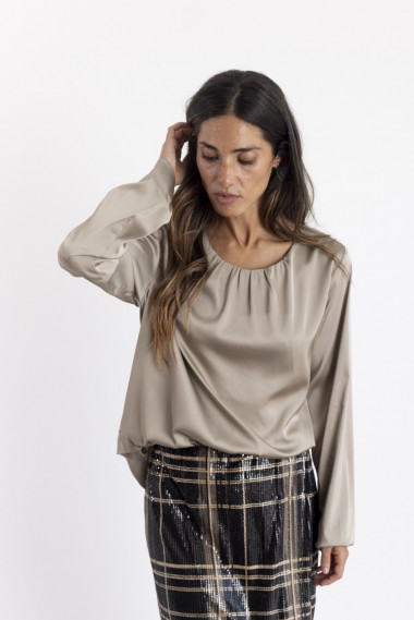 Blusa Satinada Champan Espalda Cruzada BMB & Co.