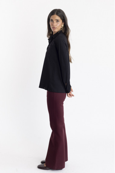PANTALON CAMPANA GRANATE