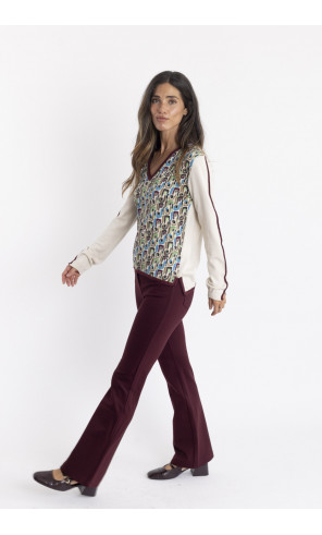 PANTALON ACAMPANADO GRANATE