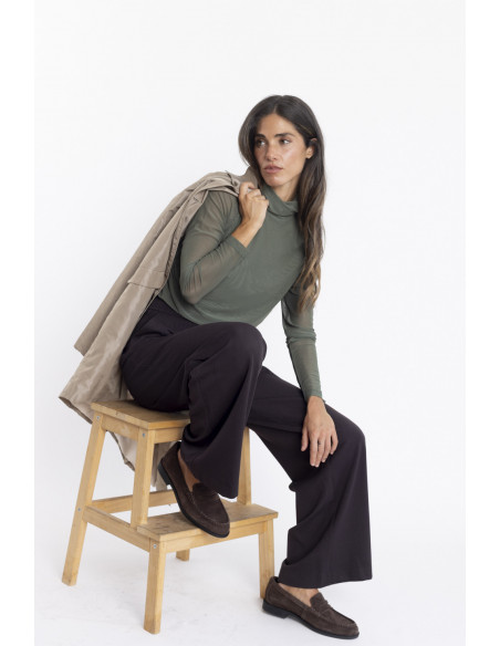 PANTALON ANCHO MARRON CON BOTONES