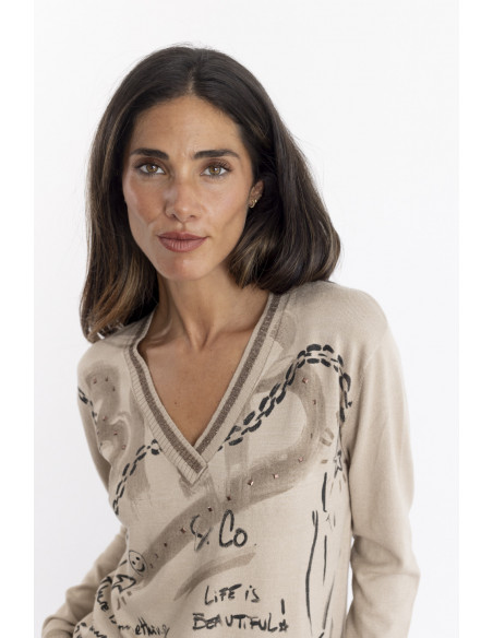 Jersey Escote En Pico Con Print Graffiti BMB  & Co.