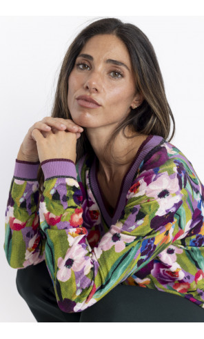 Jersey Escote En Pico Con Print Floral BMB & Co.