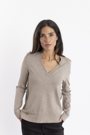 Jersey Punto Fino Camel Escote Pico BMB & Co.