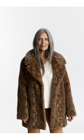 Abrigo Pelo Sintético Animal Print BMB & Co.