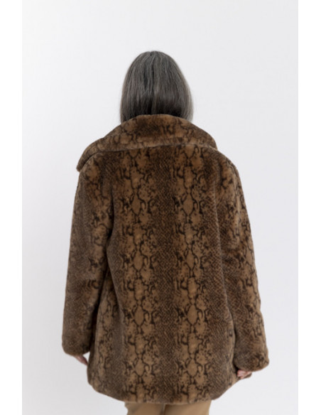 Abrigo Pelo Sintético Animal Print BMB & Co.