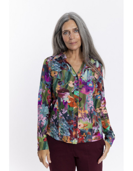 CAMISETA CON CUELLO FLORAL