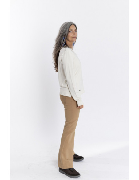 Jersey Punto Fino Crudo Escote Pico BMB & Co.