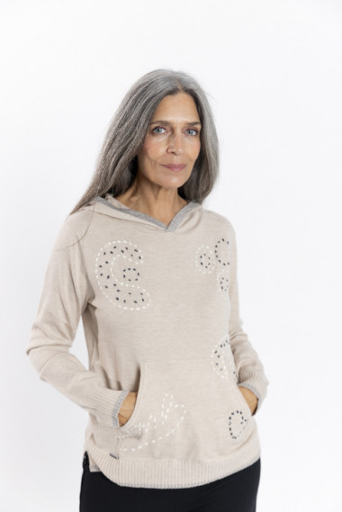 Sudadera Cruda Lana Con Bordados BMB & Co.