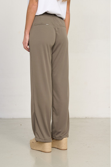 Pantalon Extra Confort Kaki Con Pinzas BMB & Co.