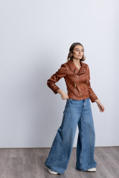 Cazadora Entallada Cognac Con Cremalleras BMB & Co.