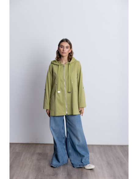 Trench Verde Plisada y Capucha BMB & Co.