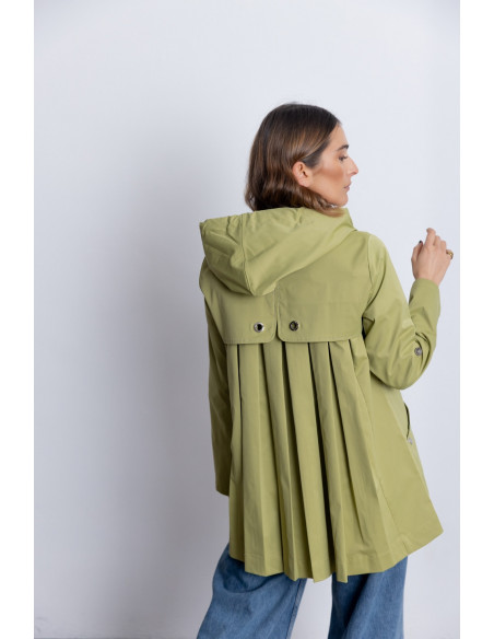 Trench Verde Plisada y Capucha BMB & Co.