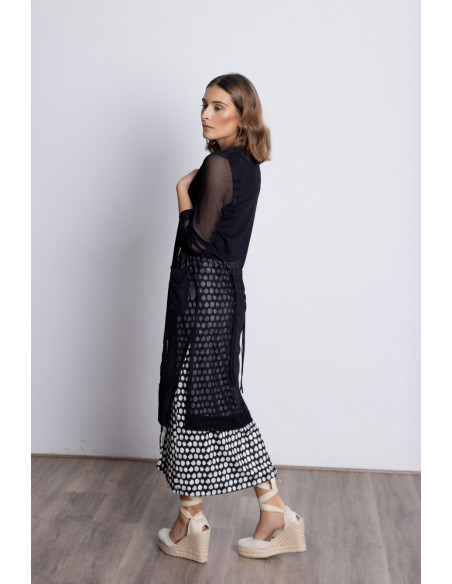 Chaqueta Larga Tul Negra BMB & Co.