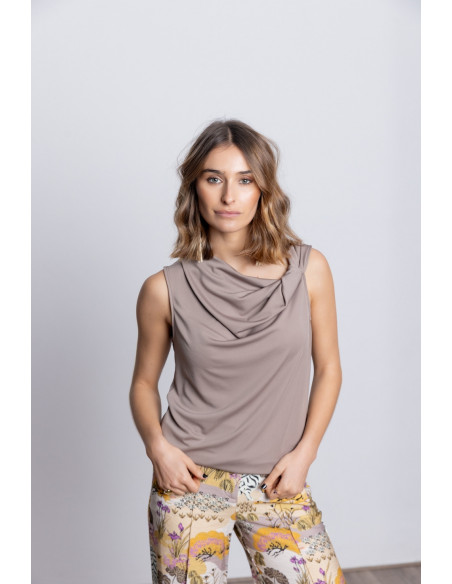 Top Sin Mangas Escote Frunce BMB & Co.