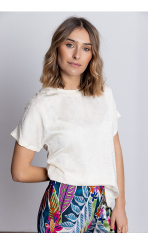 Camiseta Cruda Combinada Manga Caída BMB & Co.