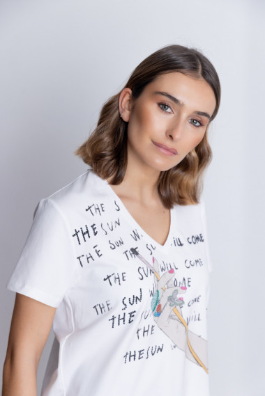 Camiseta Algodón Blanca Con Aplicaciones BMB & Co.