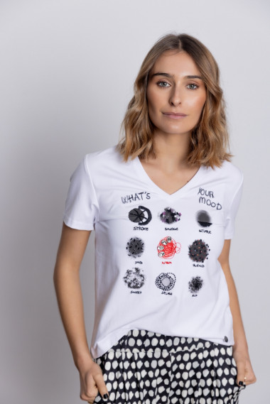 Camiseta Blanca Algodon Aplicaciones BMB & Co.