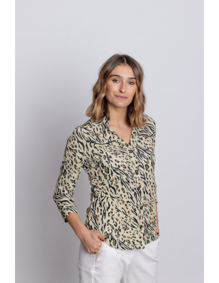 Camiseta Botonadura Animal Print BMB & Co.