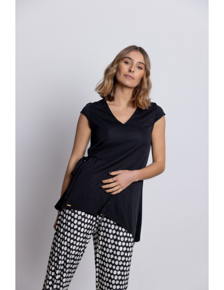 Camiseta Negra Asimétrica BMB & Co.