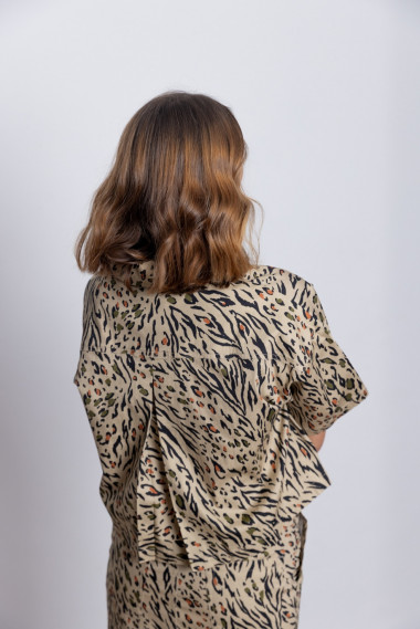 Camisa Crop Algodón Animal Print BMB & Co.