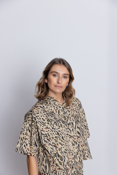 Camisa Crop Algodón Animal Print BMB & Co.