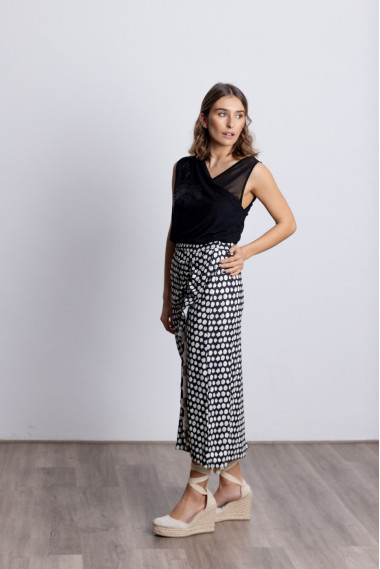 Falda Midi Lunares Con Volante BMB & Co.