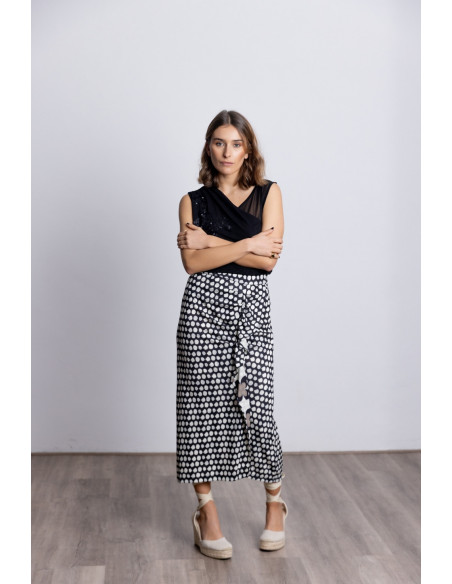 Falda Midi Lunares Con Volante BMB & Co.