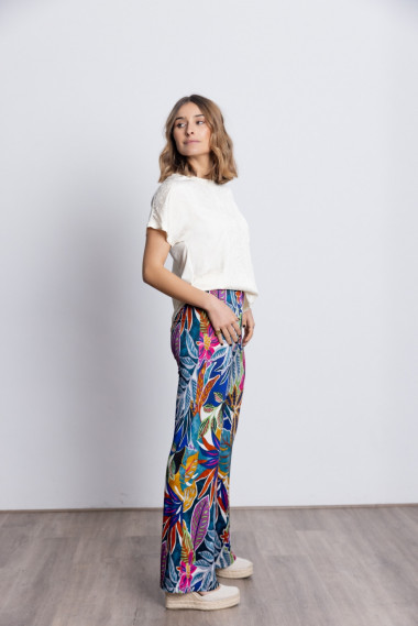 Pantalon Recto Estampado Floral  BMB & Co.