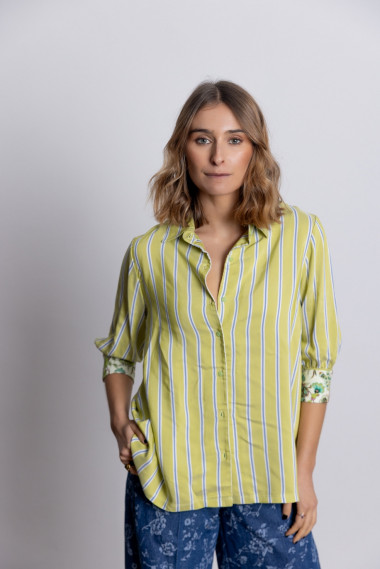 Camisa De Rayas BMB & Co.