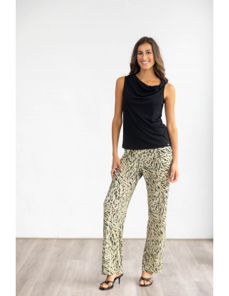 Pantalón Comodo Con Pinzas Animal Print BMB & Co.