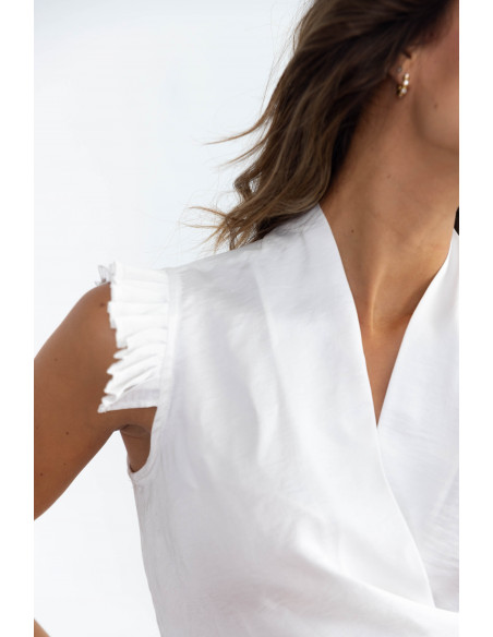Blusa Sin Mangas Cruzada Cruda BMB & Co.